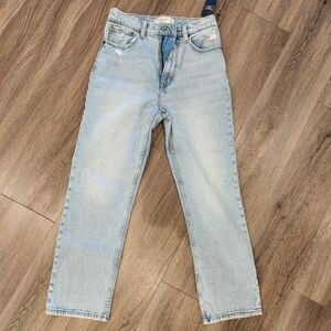 Abercrombie and Fitch Ankle Straight Leg